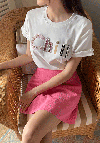 칠리앙 진주 레터링 티셔츠 (2color)(55~66반)나는마리